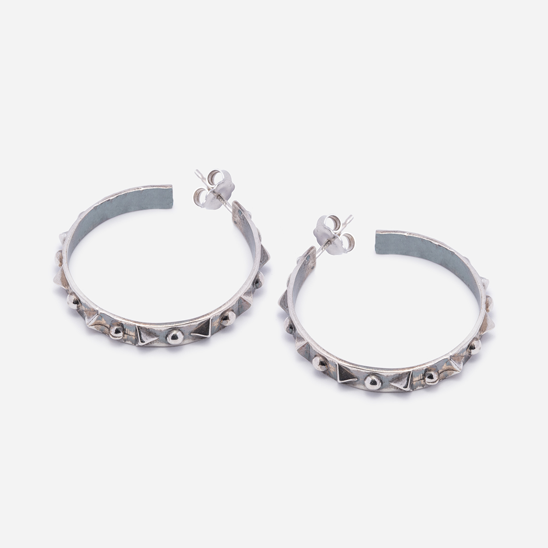 orecchini-donna-massive-argento-bianco-spike-grandi-trequarti-