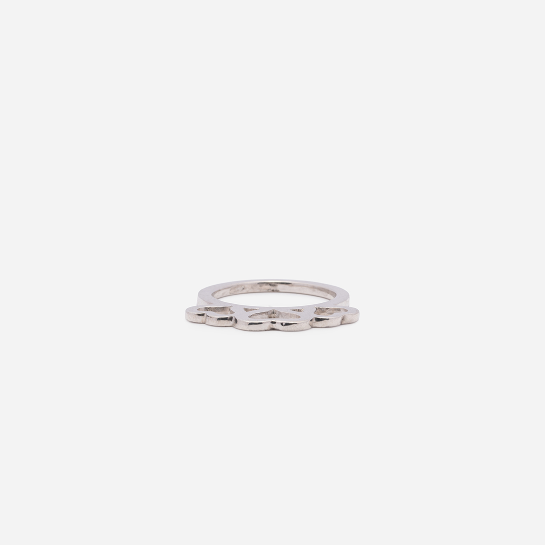 anelli-donna-massive-argento-bianco-tre-cuori-lastra-fronte