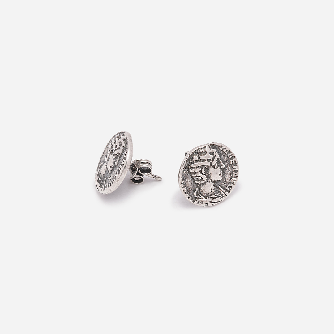 20231024-argento-bianco-orecchini-lobo-monete-antiche-14mm-tre-quarti